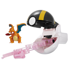 Charizard Takara Tomy Pokemon Moncolle Poketoruze (Poke Ball)