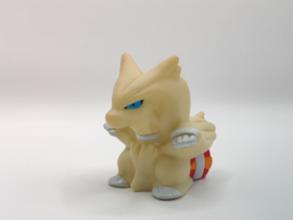 Reshiram Figuur