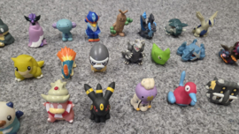 // Pokémon Kids! Beschadige Figuren set/50 \\ (A)