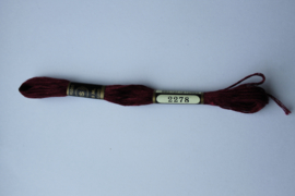 Venus borduurgaren donkerrood