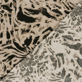 Satin Du chesse gewerkt motief   Art  N2523/052