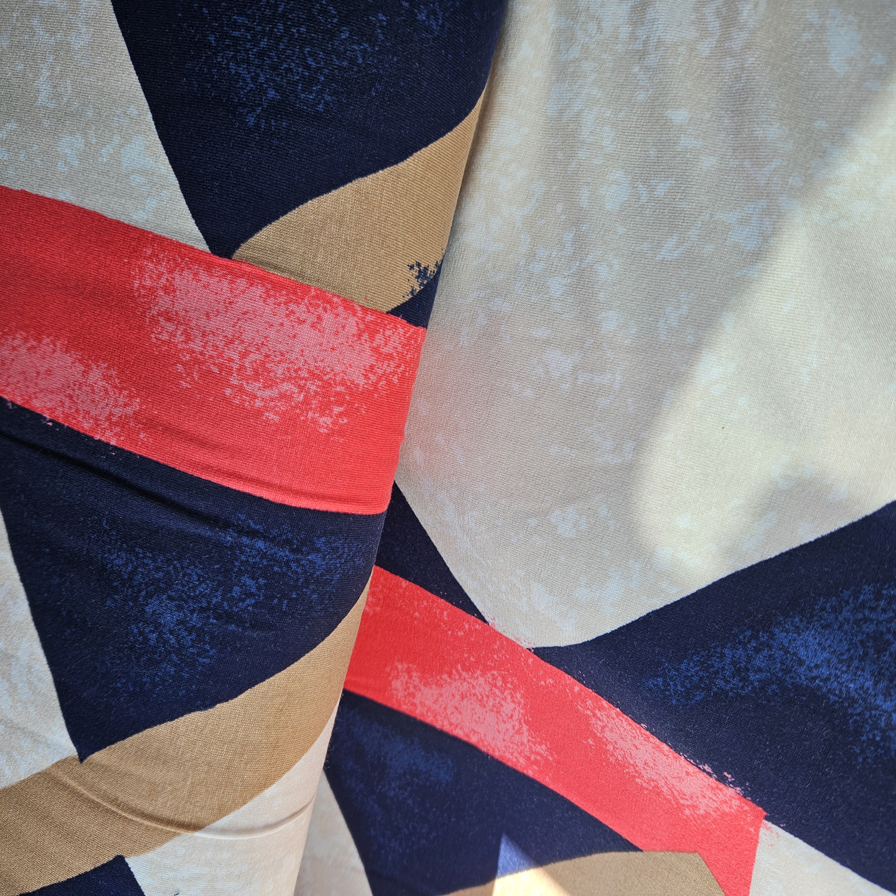 Viscose  jersey voor topje , jurkjes enz  .. Art N23181-022