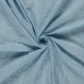 Broderi lichtblauw  gewerkt motief   Art  N25253-002