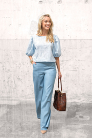 Broderi lichtblauw  gewerkt motief   Art  N25253-002