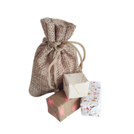 De Zak van Sinterklaas + 3 cadeautjes