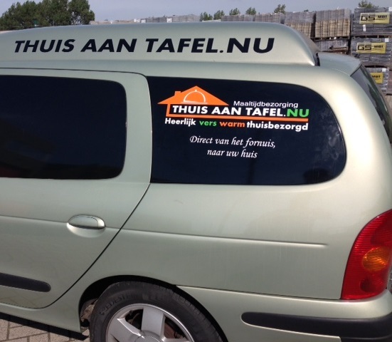 Thuis aan tafel 2 Thuis aan tafel 2