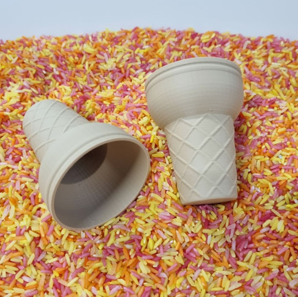 Ijsjes (2) met platte punt (7 x 5,5 cm)