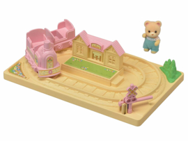 Sylvanian baby trein 5320