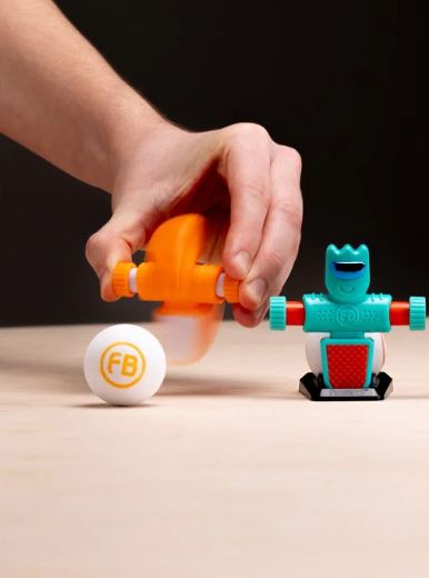 39. FOOSbots stadion + Bobster spinball