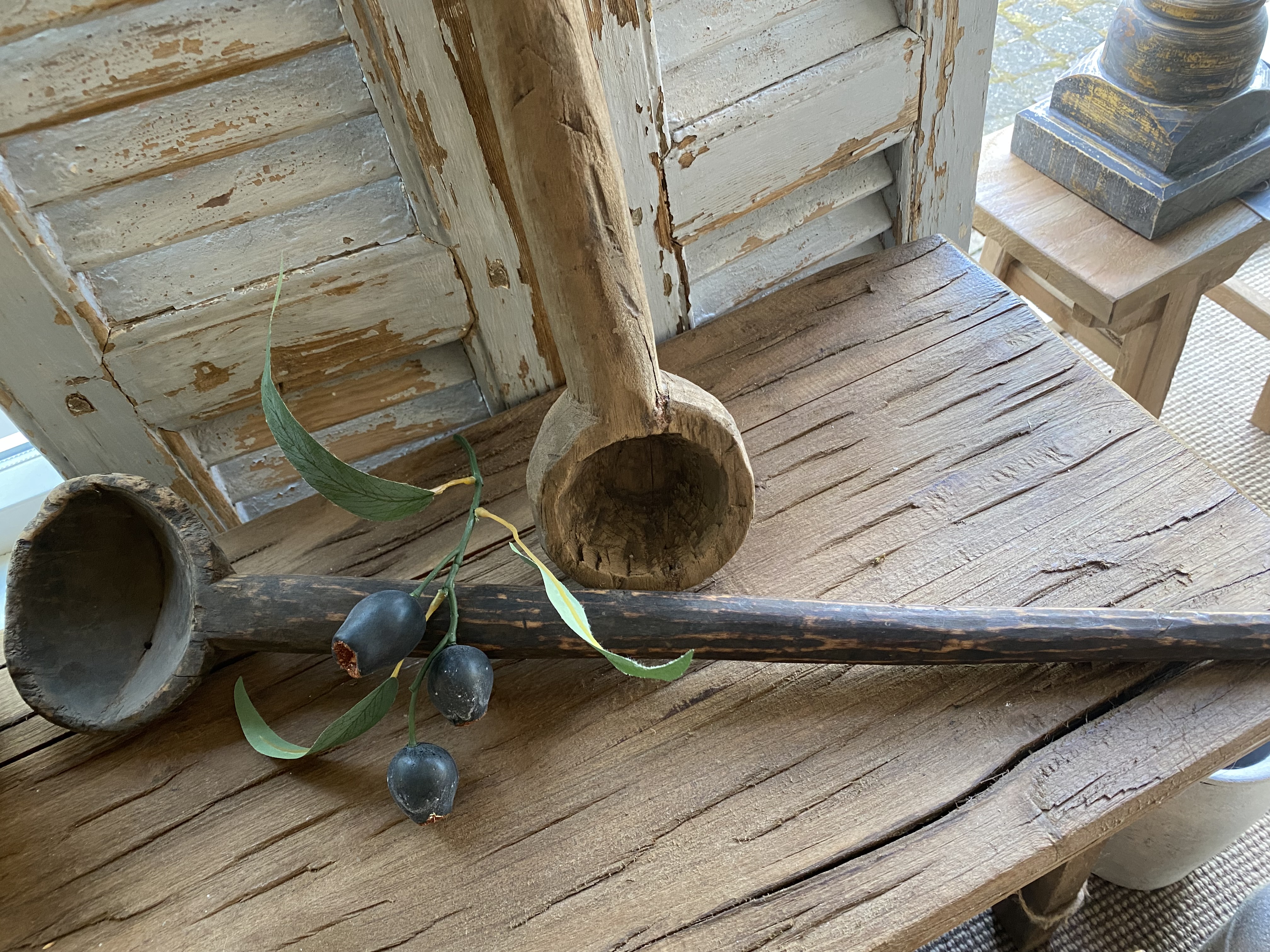 Stoere houten water lepel L