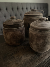Houten pot met deksel