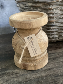 Houten kandelaar