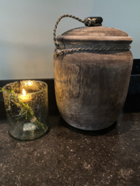 Houten pot met deksel