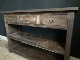Sidetable Bruutt