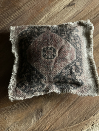 Shabby kelim geurkussentjes