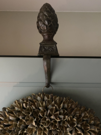 IJzeren kranshanger Ornament