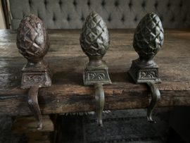 IJzeren kranshanger Ornament