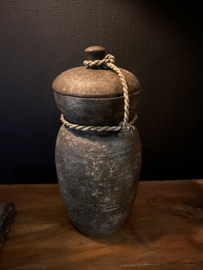 Houten kruik met deksel