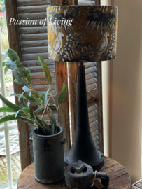 Tafellamp zwart hout met papegaaien kap