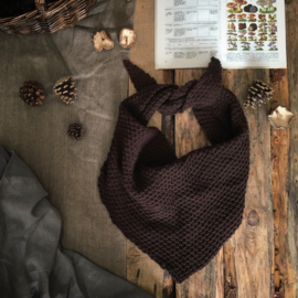 Triangle Scarf Brown