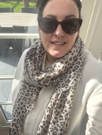 Langwerpige medium/dunne super soft sjaal. Beige panter.