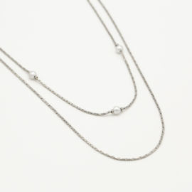 Stainless steel ketting, dubbellaags, met pareltjes. Zilv