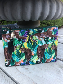 Toilettasje Luipaard - blader print. Multi colour.