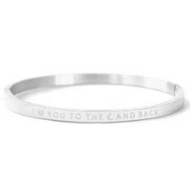 RVS (stainless steel) smalle bangle armband. “I love you to the moon and back”, zilverkleurig..