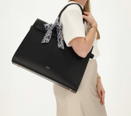 Stijlvolle Hermes geïnspireerde laptop tas / werktas / schooltas van Charm Londen. Zwart