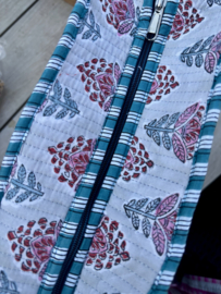 Tote bag / katoenen shopper met rits. Beige / Petrol blauw, bloemetjes.