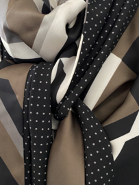 Bruin-zwart colourblock / zwarte mini stip, couture sjaal