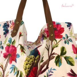 Mooie fluwelen shopper van Imbarro. Ecru. Paradise print.