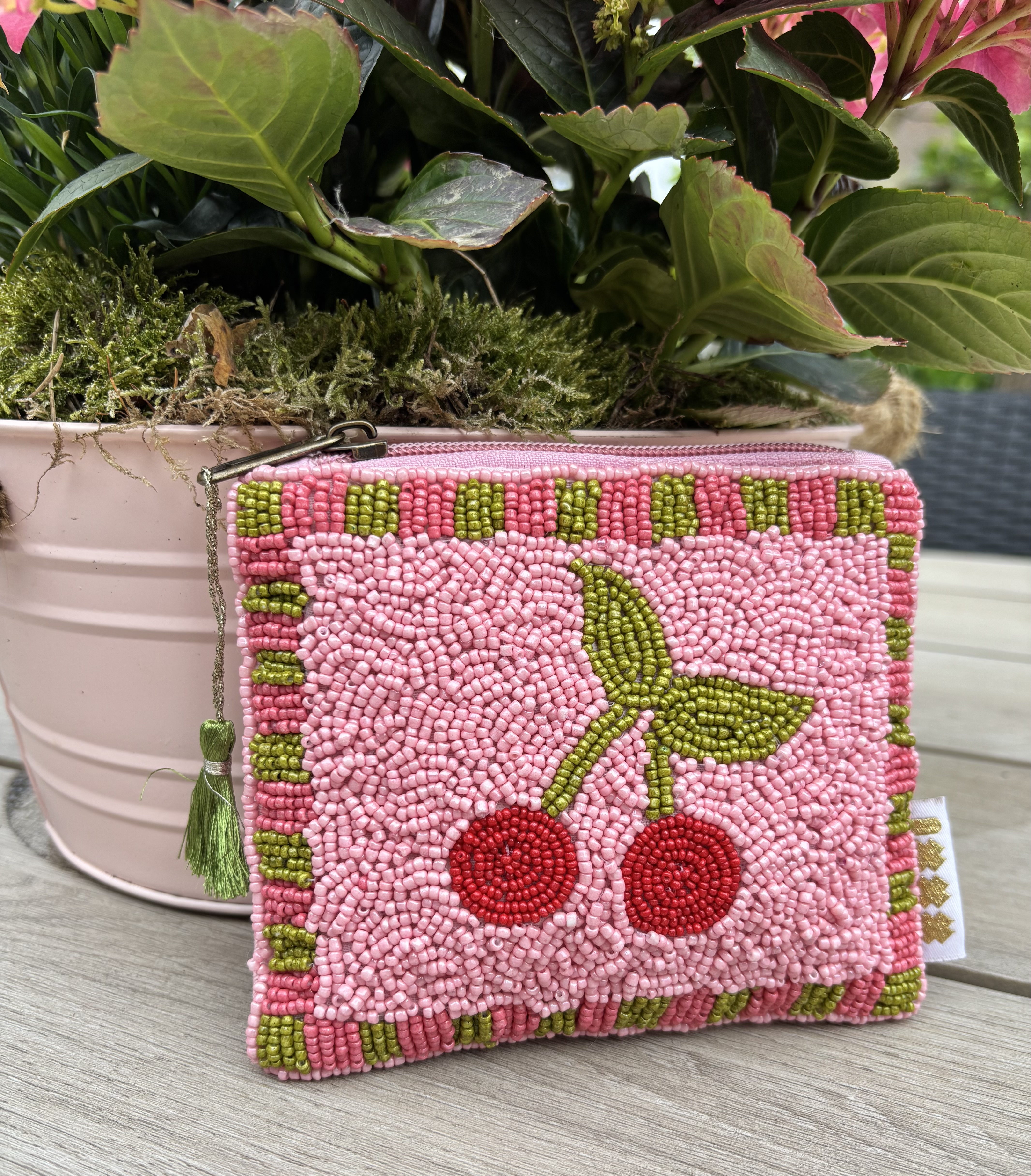 Handgemaakt mini tasje (toilet tasje) Kraaltjes roze. KERSEN