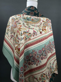 Groen - terra vierkant  dessin met bloemen ertussen, couture sjaal.