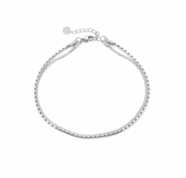 Dubbellaags enkelbandje fijne schakels. Stainless steel.