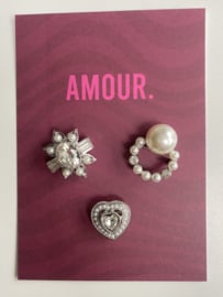 Set van 3 kleine broches. Wit / zilver.