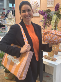 Reversible katoenen tas met print. La Dolce Vita. Lichtblauw-ecru