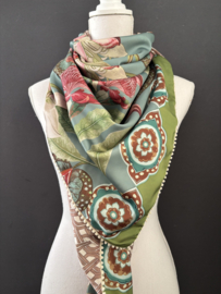 Blauw-groen / felgroen bloem dessin / taupe geografische print achterkant. Couture sjaal.