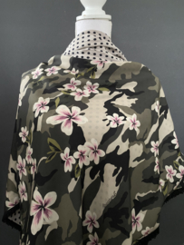 Legerprint - oudroze  bloemen dessin met kiezel stip achterkant, couture sjaal.