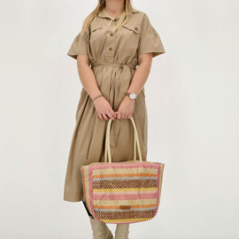 Lichtgewicht rattan shopper horizontale streep kleur.