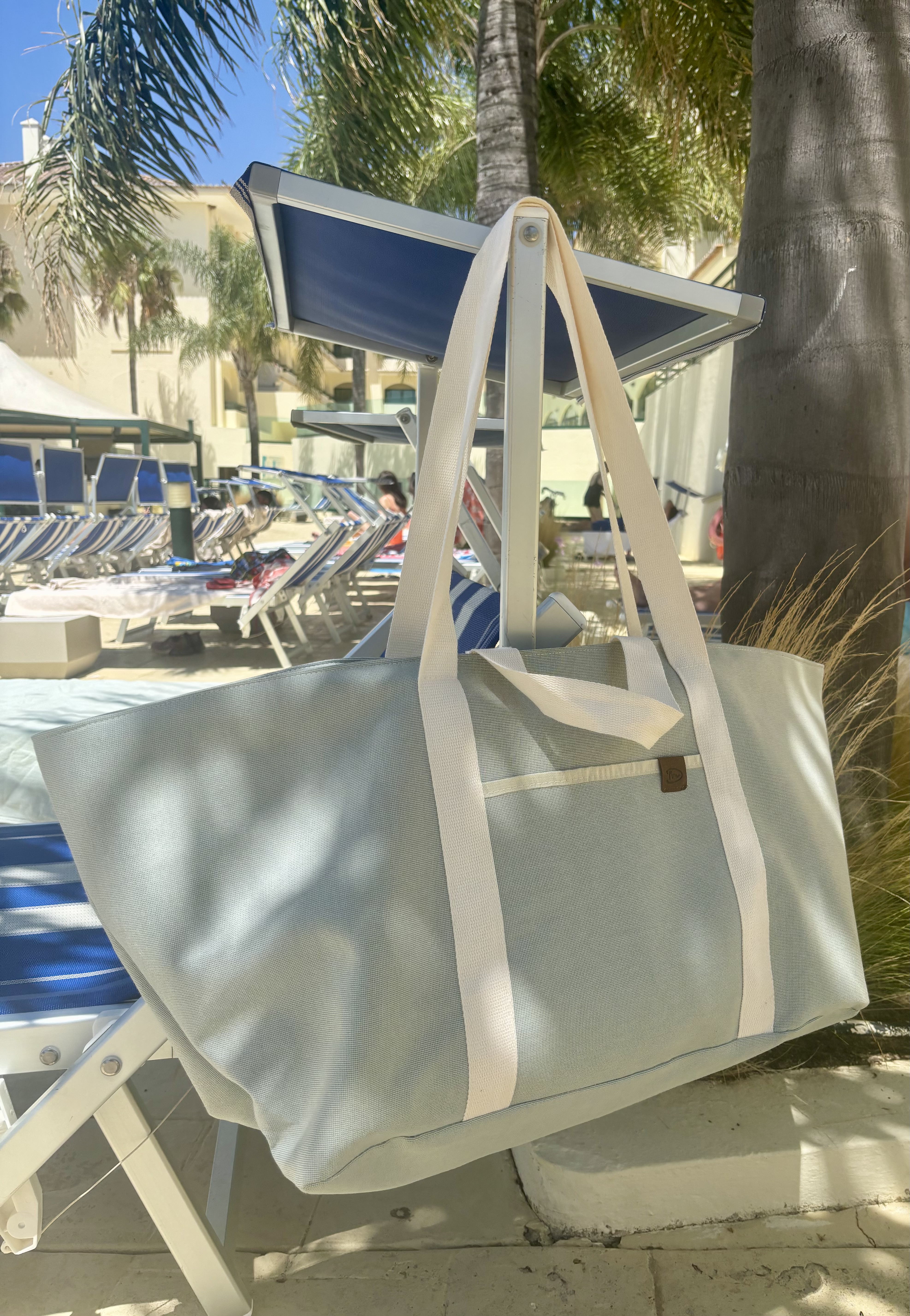 Super grote Shopper / Strandtas / weekendtas. Blauw-groenig met ecru