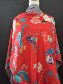 Prachtig rood vogel en bloem dessin / mini bloemetjes print achterkant. Couture sjaal.