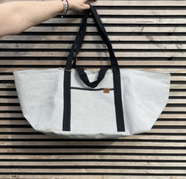 Super grote Shopper / Strandtas / weekendtas. Grijs - zwart.