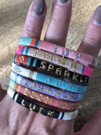 By Jam, Textiel vriendschap armband. “Sparkle“, Lila-zalmroze-mintgroen