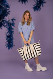 Grote strandtas “ Richelle “ van Zebra. Streep print.