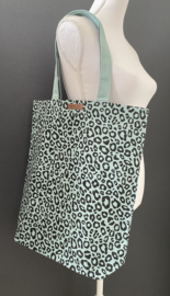 Super leuke katoenen Shopper.  Mint + luipaard / panter print.