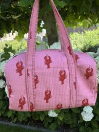 Super leuke reistas / sporttas gewatteerd katoen. Roze met kreeft print.