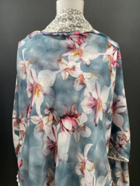 Oud blauw - roze bloemen dessin / offwhite-olijf mini bloemetje. Couture sjaal