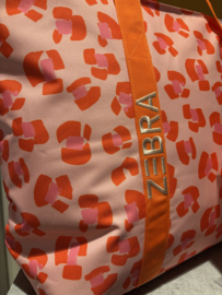 Super grote strandtas “Sallly “ van Zebra. Oranje/roze luipaard print.