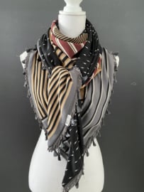 Streep dessin In warme tinten  / zwart-wit mini bliksem dessin couture sjaal.